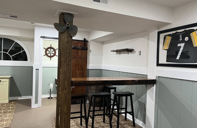 The Teacher's Lounge, Strong Reviews, Flexible Check in. Game room- March 2024