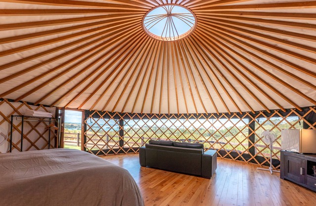 The Terraces - Tane Yurt - Stay Waiheke