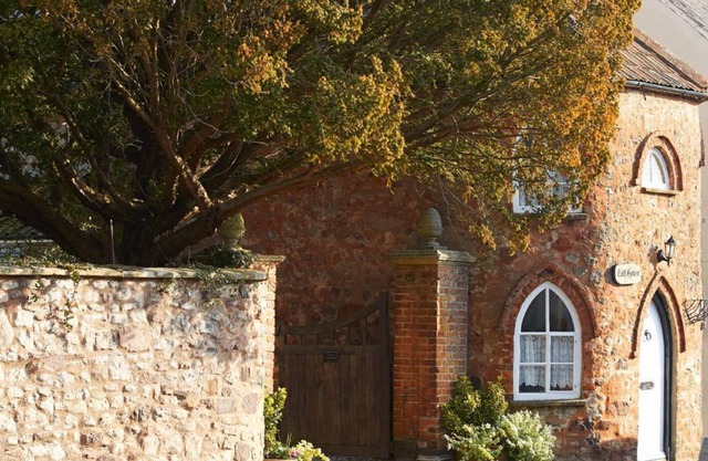 The Toll House is a unique holiday cottage with a history dating back to the 18th Century.