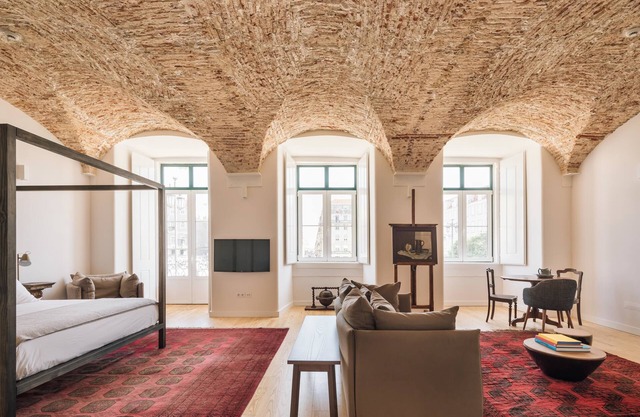 The Visionaire Apartments