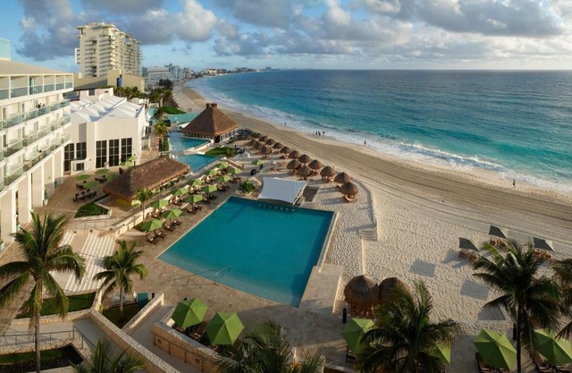 The Westin Cancun Resort Villas & Spa