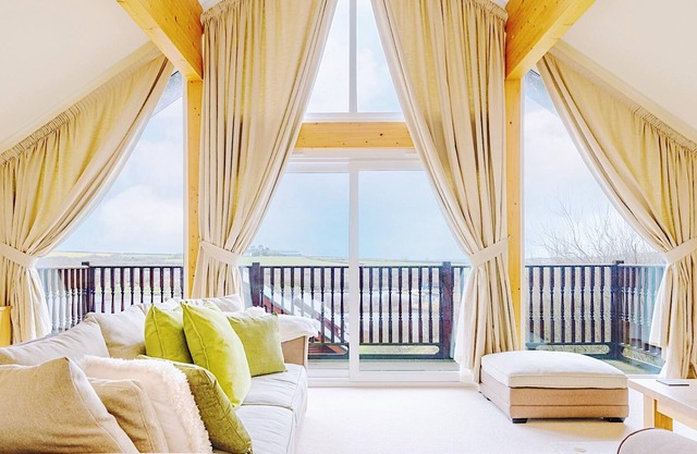 The Willows - Scandinavian style lodge offering spa, swimming pool, fishing and more. Dog friendly