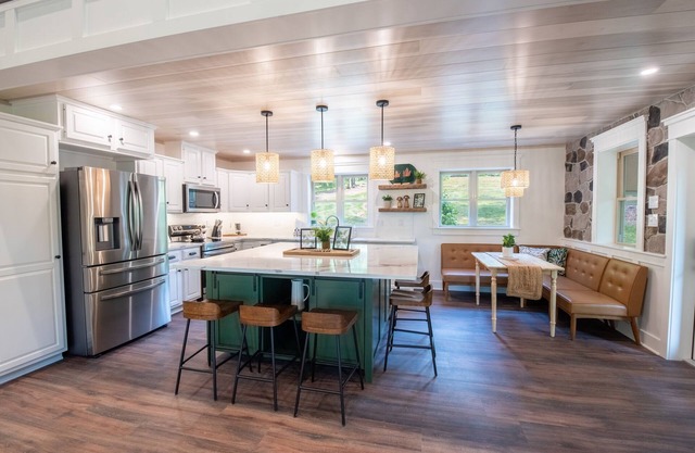 This spacious home boasts 5 bedrooms, 4 bathrooms nPerfect for Penn State groups