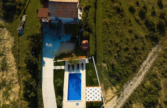 Three bedroom apartment with terrace and sea view Ljubač, Zadar (A-14148-a)