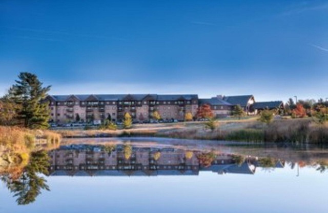 Three Bedroom Deluxe Luxury Condo, Wisconsin Dells, Wisconsin (19113768)
