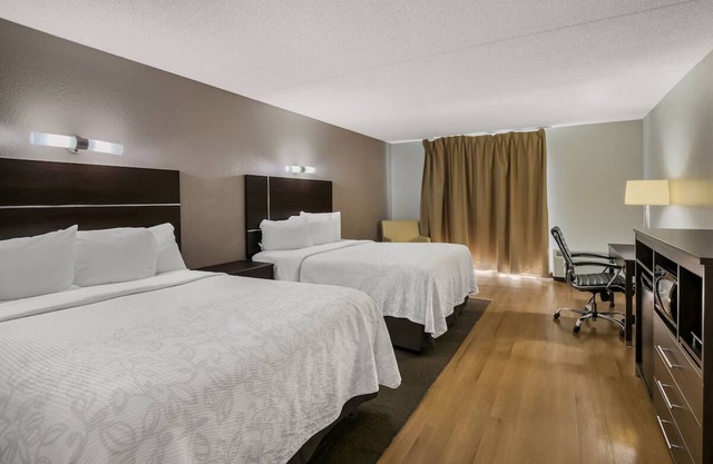 Three Comfortable Rooms w/Free Hot Breakfast Daily | Free Parking