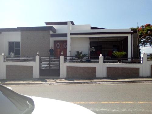 Three bedroom affordable and luxurious