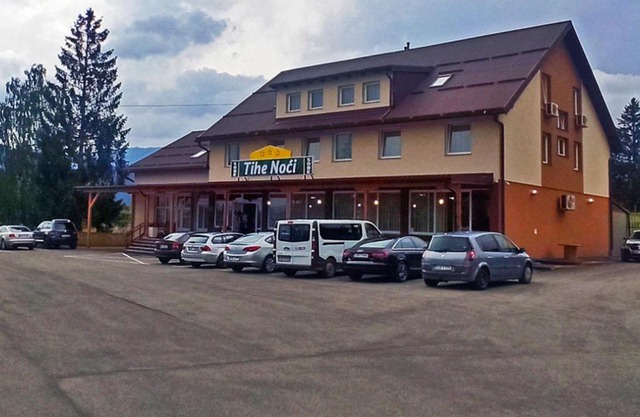 Tihe Noci Motel