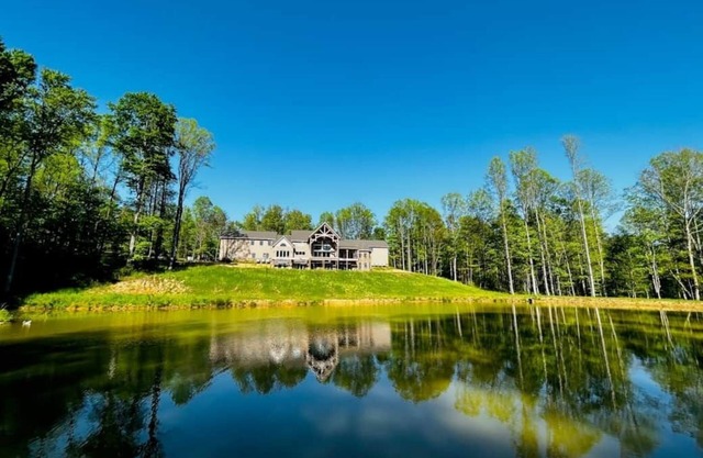 Timberframe Lodge in Hocking Hills