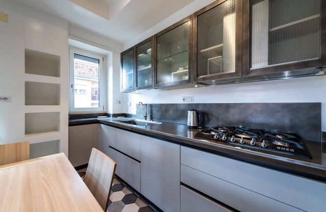 Time 4 Rome in Rome With 1 Bedrooms and 1 Bathrooms