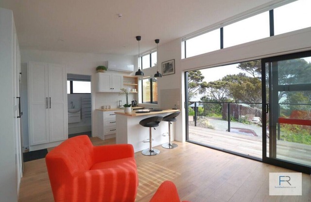 Tiny house 136 Rangatira Road, Beach Haven