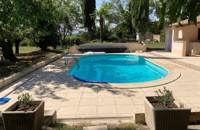 Today's comfort in yesterday's mas in the heart of Provence