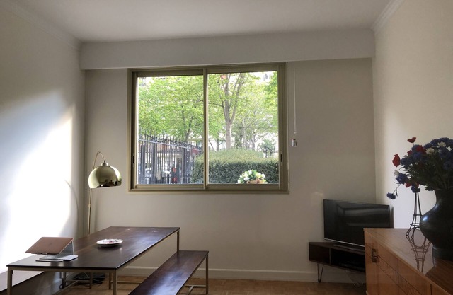 Top Duplex for 4 - Trocadéro Area (facing Eiffel Tower)