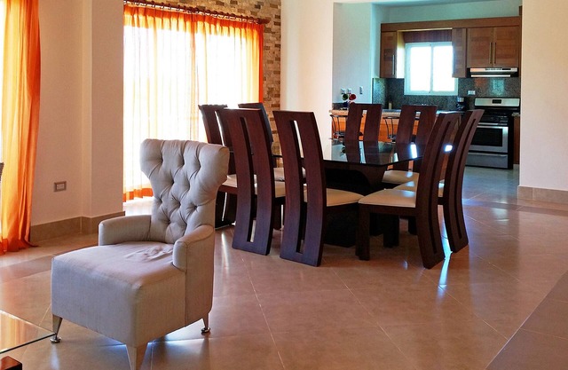 Top-floor 3BD quiet Sosua condo wih large pool, WIFI, BBQ, A/C, Cable TV