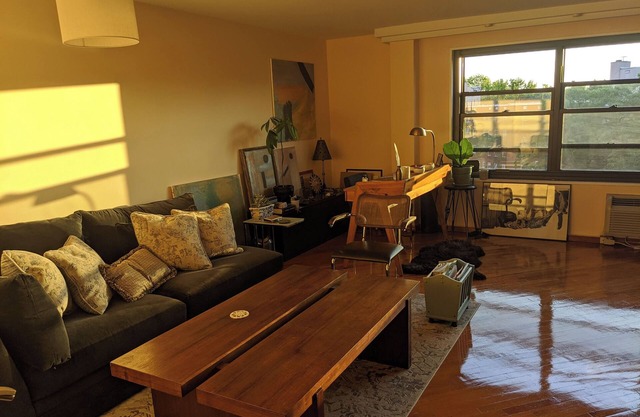 Top Floor, Corner Unit, Minutes to NYC w/Views Fully Furnished