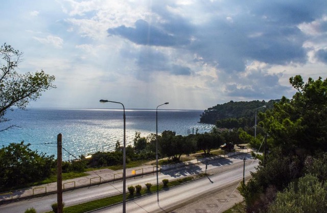 Toroneon Studios