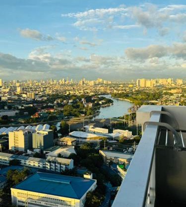 Torre De Manila
