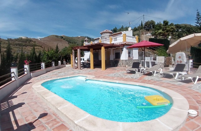TORRE DEL MANZANO RURAL HOUSE