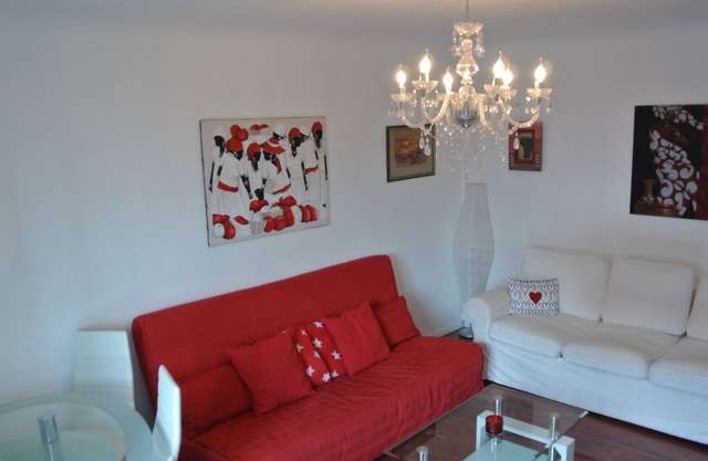 Totally new apartment, central location, competitive price, WiFi, elevator