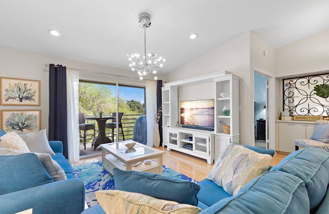 TOTALLY UPDATED, SPACIOUS/Clean, SEE MY RAVE REVIEWS! HIGHLY REQUESTED