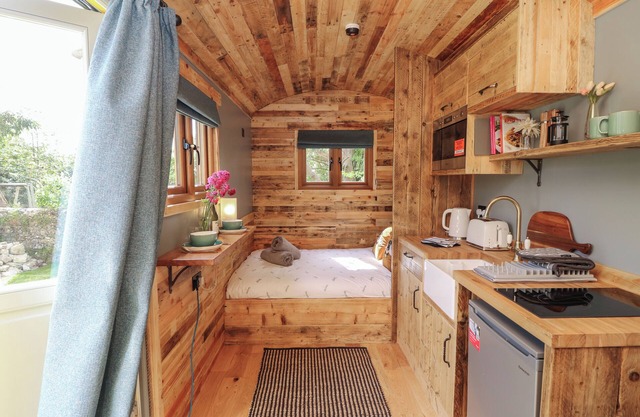 Tower Hut