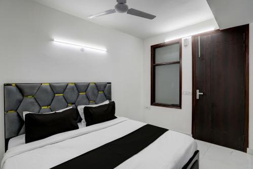 Townhouse 24*7