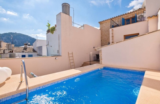 Townhouse Can Neri by SunVillas Mallorca