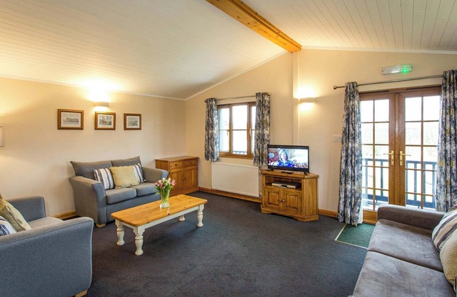 Traditional spacious lodge.