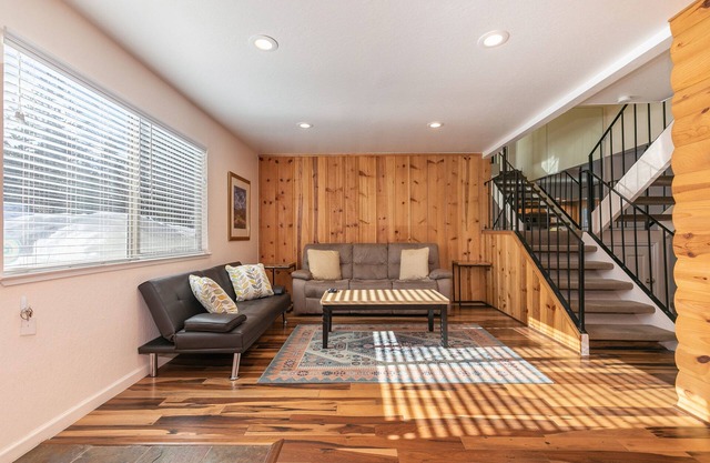 Trailside Tahoe Townhouse