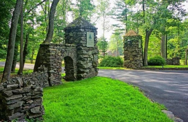Tranquility Cottage in Darling Buck Hill Falls