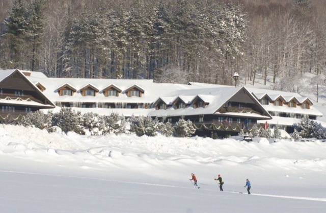 Trapp Family Chalet Feb 18-25, 2024. PRESIDENT'S WEEK - 2BR, 2BTH, Sleeps 6