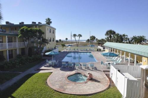 Treasure Island Beach Club 727-360-7096