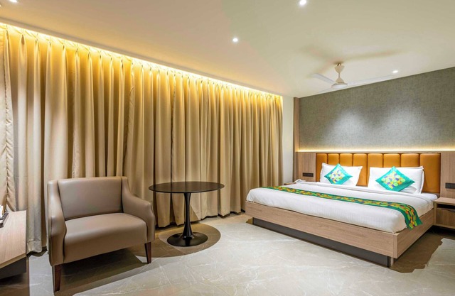 Treebo Premium Lalitha, RK Beach