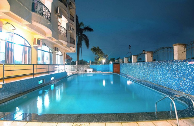 Treebo Reveniir Resort with Pool
