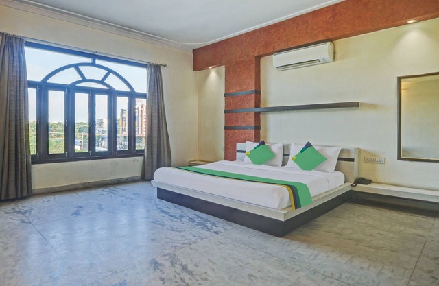 Treebo Trend Jai Mahal