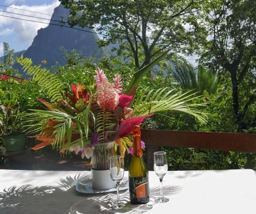 Treehouse Hideaway Villa I - Piton and Ocean Views