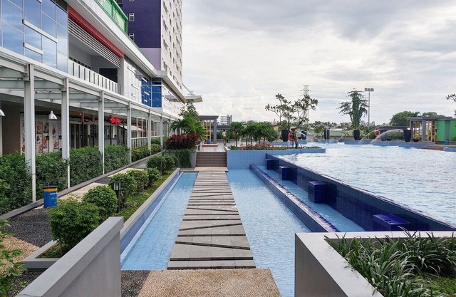 Trendy 2BR Green Pramuka Apartment