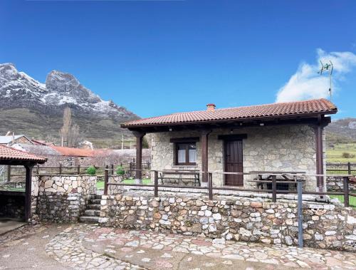 Tres Marías Lodge