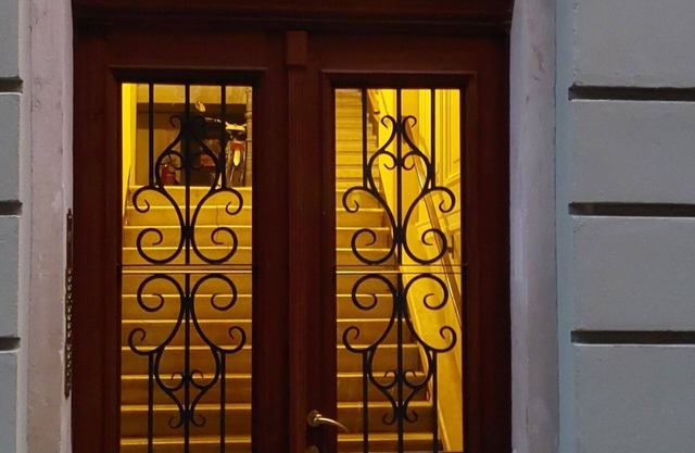TRIESTE RENTALS, brand new in downtown Trieste, with family or friends