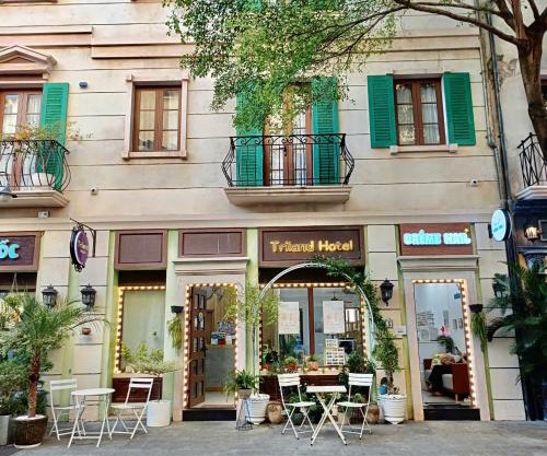 Triland Hotel