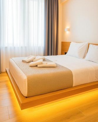 Triple A - Athena Collection - Heart of Athens - FREE Parking!