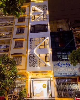 Tropic Bloom Hotel