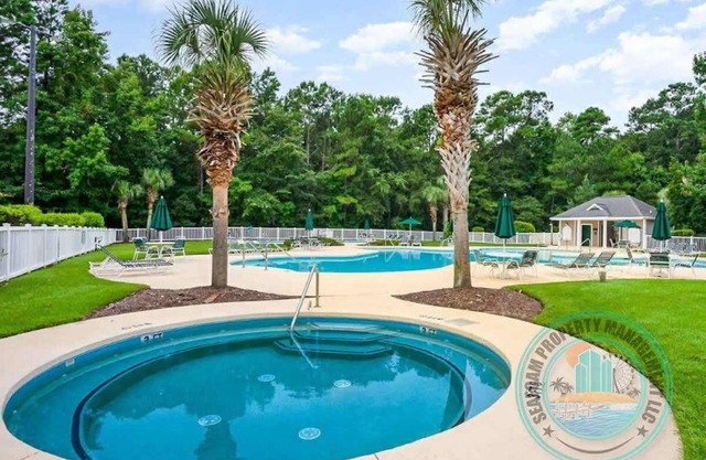 True Blue Golf Resort 2BR/2BA Condo – Pawleys Isla