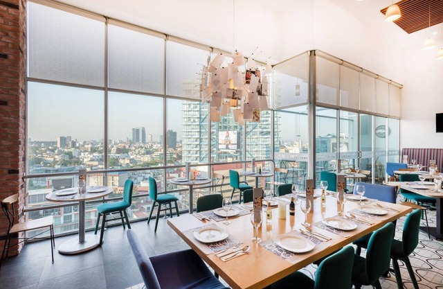 TRYP by Wyndham Mexico City World Trade Center Area