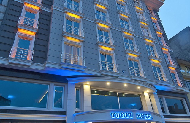 Tugcu Hotel Select