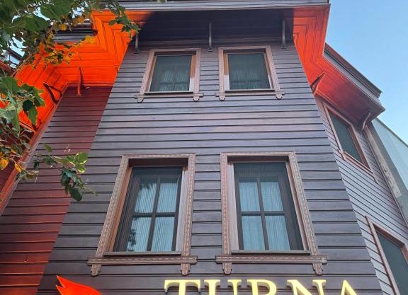 Turna HOTEL