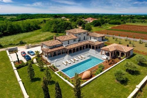 Tuscan Mansion - Don Giordano Excelsior