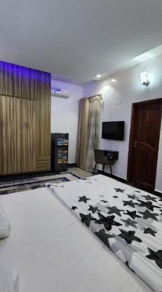 TUT's Place 7