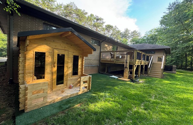 Twin Cove Luxury Wellness Retreat 4B/4B