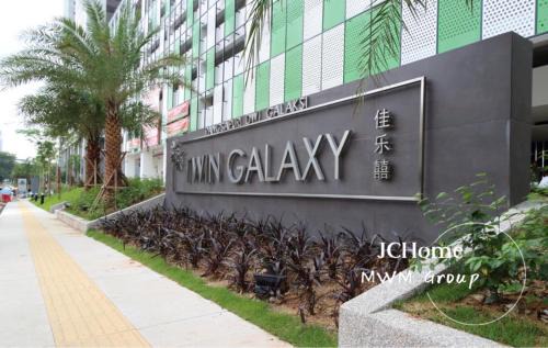 Twin Galaxy City View Homestay Near CIQ Johor Bahru